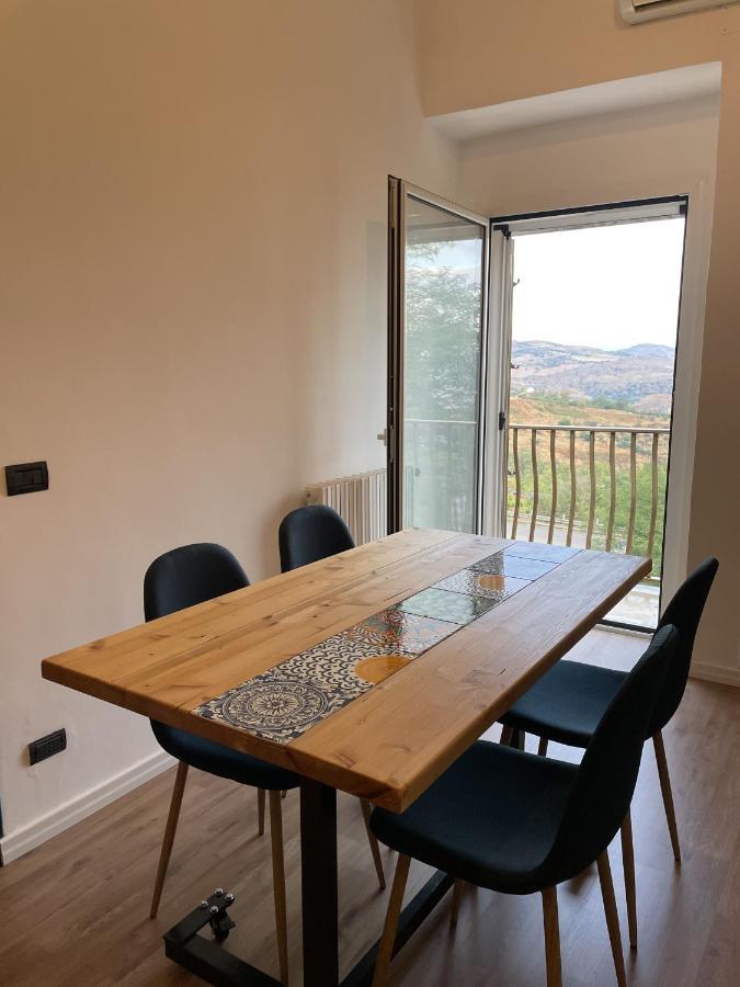 Loft Panoramico Caltagirone Centro Apartment Exterior photo
